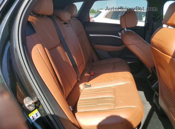 WA1VABGE6KB020531 2019 AUDI E-TRON Black უკანა სალონის ხედი