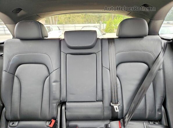 WA1VCAFP8GA122854 2016 AUDI SQ5 White Rear seats view