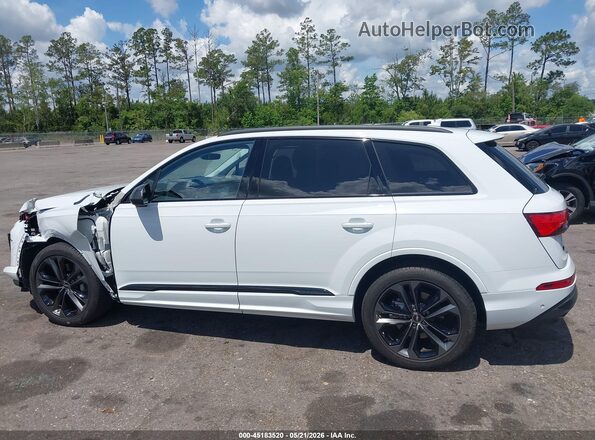 WA1VVBF72SD012728 2025 AUDI Q7 White Սալոնի 360 աստիճան տեսք