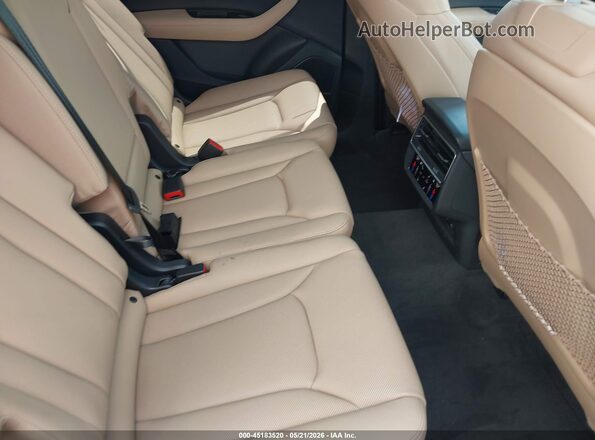 WA1VVBF72SD012728 2025 AUDI Q7 White VIN կոդի պիտակի տեսք