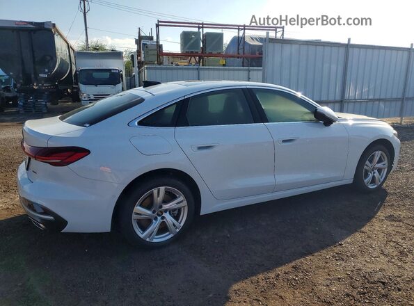 WAU2BCFU3SN044396 2025 AUDI A5 White უკანა მარჯვენა