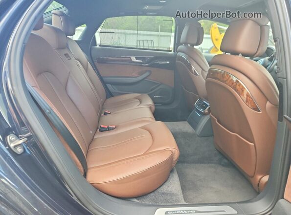 WAU34AFD0GN018641 2016 AUDI A8 Black Widok tylnych siedzeń