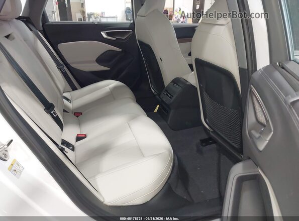 WAU3BCFU3SN053765 2025 AUDI ALL White VIN կոդի պիտակի տեսք