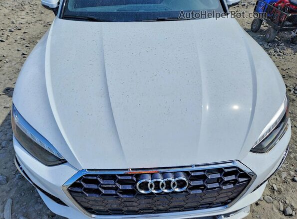 WAU4AGF5XRN005374 2024 AUDI A5 White Widok wnętrza z tyłu