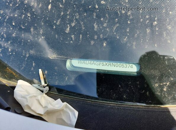 WAU4AGF5XRN005374 2024 AUDI A5 White Widok komory silnika
