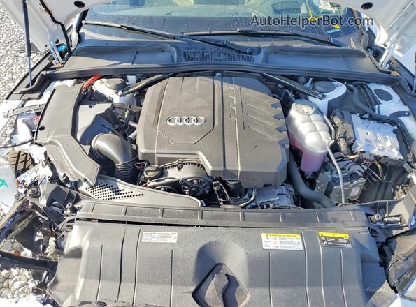 WAU5AGF5XRN001040 2024 AUDI OTHER White Вид задньої частини салону