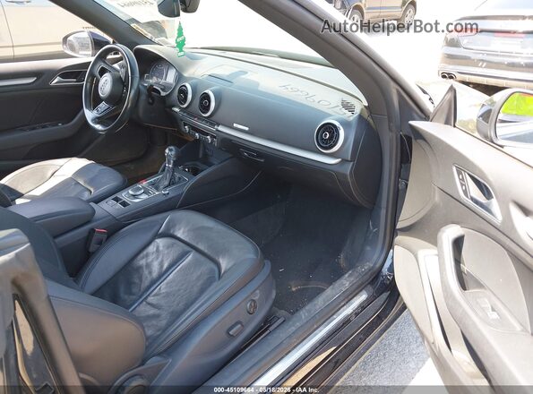 WAU6ULFF6J1000296 2018 AUDI A3 Черный Вид салона спереди