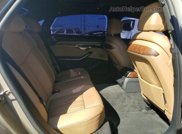 WAU8DAF82MN008472 2021 AUDI A8 Tan Widok tylnych siedzeń