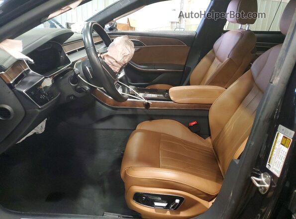 WAU8HAF83MN008405 2021 AUDI A8 Blue Սալոնի դիմացի տեսք