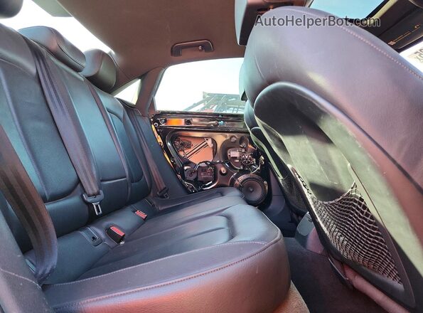WAUA7GFF2G1050100 2016 AUDI A3 Black Widok tylnych siedzeń