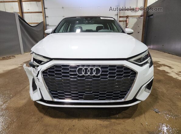 WAUAUDGY8RA066974 2024 AUDI OTHER White Vista de la etiqueta del VIN
