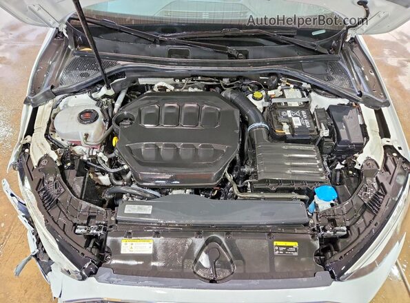 WAUAUDGY8RA066974 2024 AUDI OTHER White Vista interior trasera