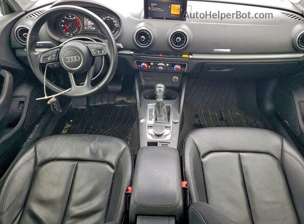 WAUAUGFF0LA023996 2020 AUDI A3 Черный Вид панели приборов