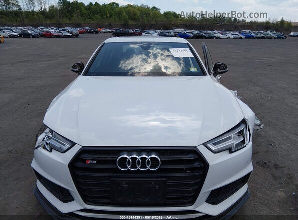 WAUB4AF43JA214339 2018 AUDI S4 White 