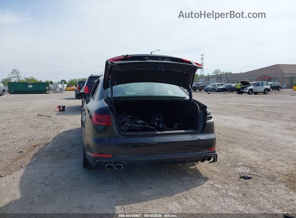 WAUB4AF45JA233605 2018 AUDI S4 Black 