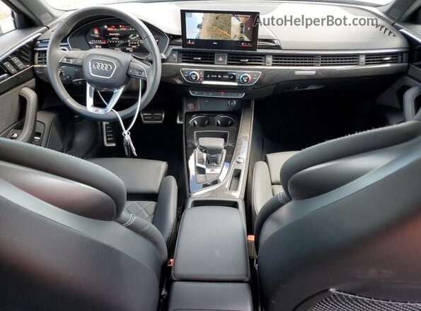 WAUB4AF46PA014161 2023 AUDI S4 Black Առջևի վահանակի տեսք