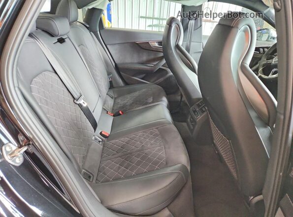 WAUB4AF4XNA044907 2022 AUDI S4 Black 