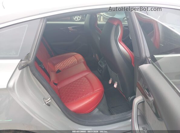 WAUB4CF58KA069112 2019 AUDI S5 Gray VIN კოდის სტიკერის ხედი