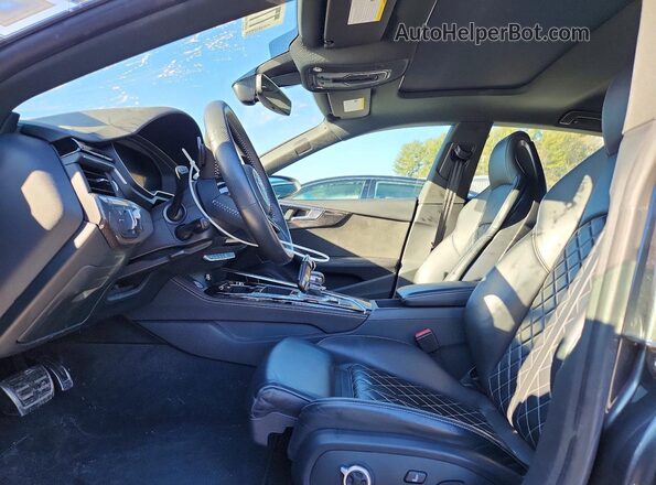WAUB4CF58LA013642 2020 AUDI S5 Gray Front interior view