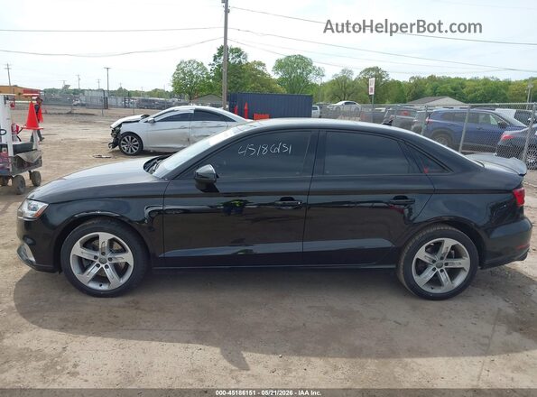 WAUB8GFF1H1030293 2017 AUDI A3 Черный Панорамный вид салона 360°