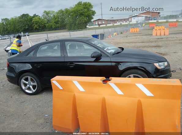 WAUB8GFF6G1007414 2016 AUDI A3 Black Սալոնի հետևի տեսք
