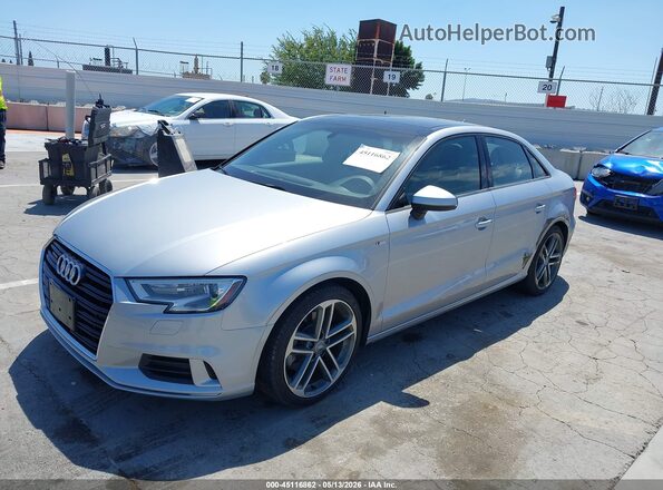 WAUB8GFF7J1009471 2018 AUDI A3 Silver Przód lewy