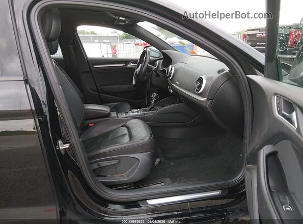 WAUB8GFF9J1022206 2018 AUDI OTHER Черный Вид салона спереди
