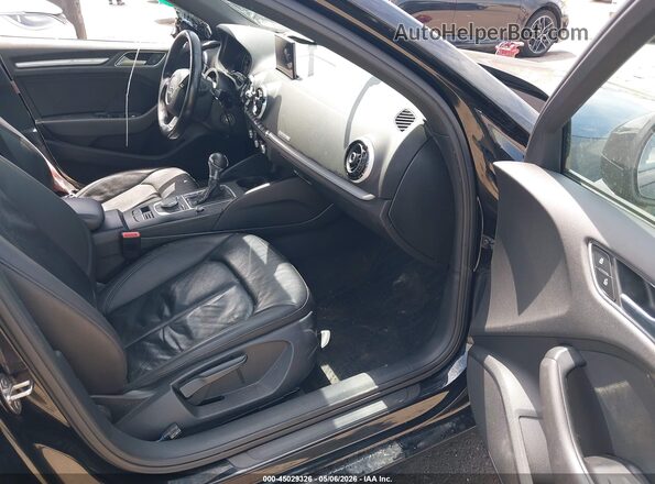 WAUB8GFFXG1029500 2016 AUDI OTHER Черный Вид салона спереди