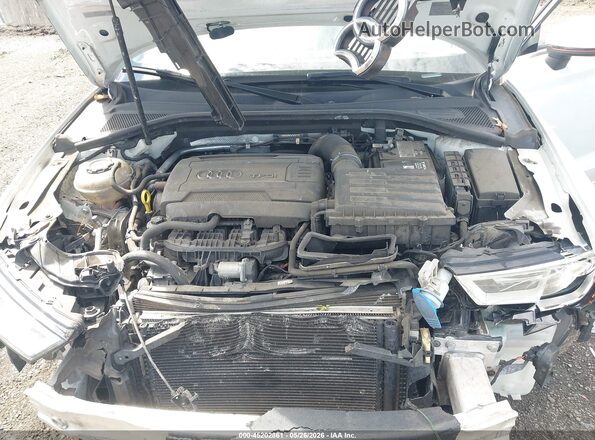 WAUBEGFF1K1017317 2019 AUDI A3 Белый Вид сзади