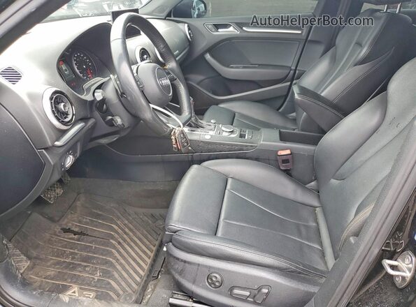 WAUBEGFFXLA094009 2020 AUDI A3 Black Вид салону спереду