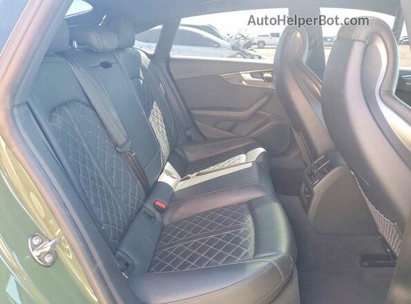 WAUC4CF55MA049066 2021 AUDI S5 Green Widok tylnych siedzeń