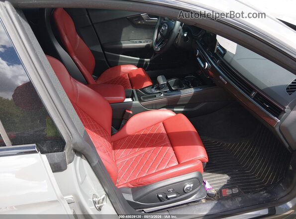 WAUC4CF58NA039746 2022 AUDI S5 Gray Widok wnętrza z przodu