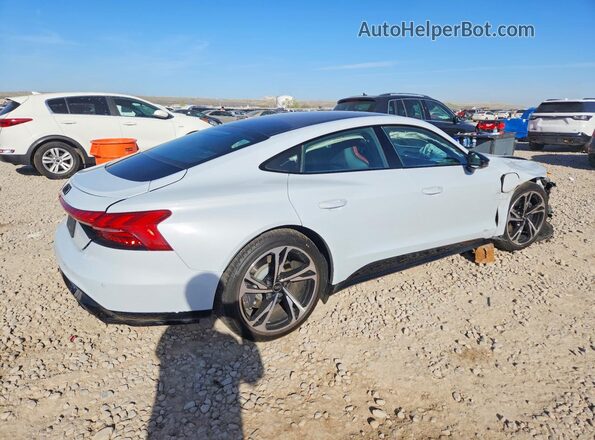 WAUCJBFW7R7002041 2024 AUDI E-TRON White Հետևի աջ