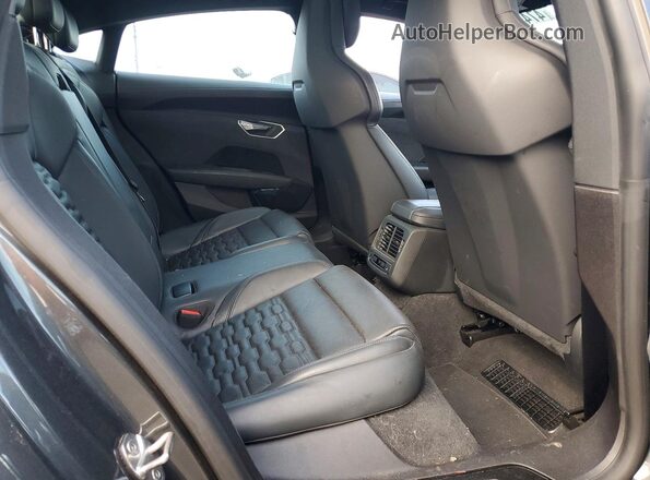 WAUCJBFW8R7003716 2024 AUDI E-TRON Gray Вид задніх сидінь