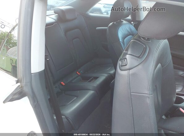 WAUD2AFR2GA039925 2016 AUDI A5 White VIN կոդի պիտակի տեսք