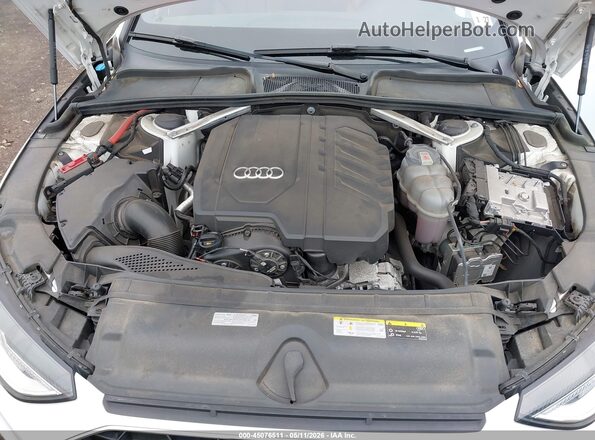 WAUDAAF42NN005173 2022 AUDI A4 White უკანა ხედი