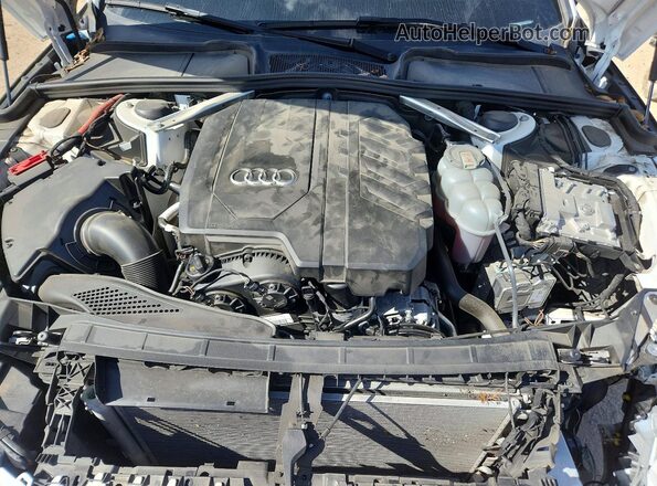WAUDAAF4XPN022032 2023 AUDI A4 White Widok wnętrza z tyłu