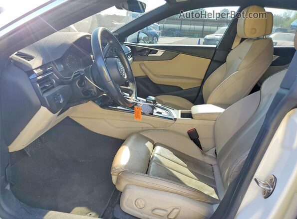 WAUDACF51MA043939 2021 AUDI A5 White წინა სალონის ხედი