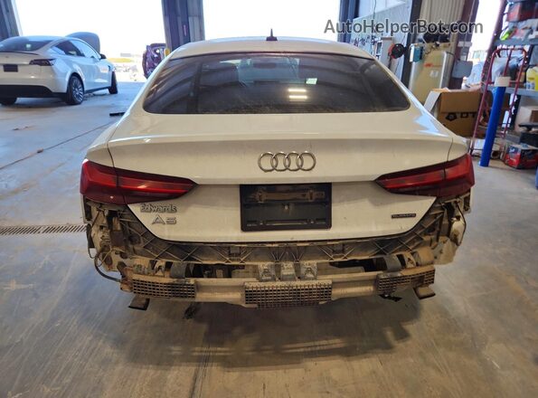 WAUDACF54MA015889 2021 AUDI A5 White Հետևի տեսք