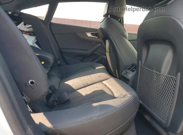 WAUDACF56NA029620 2022 AUDI A5 White Widok tylnych siedzeń