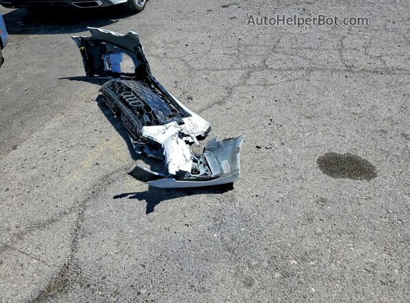 WAUDACF59SA006151 2025 AUDI A5 White Vista del compartimento del motor
