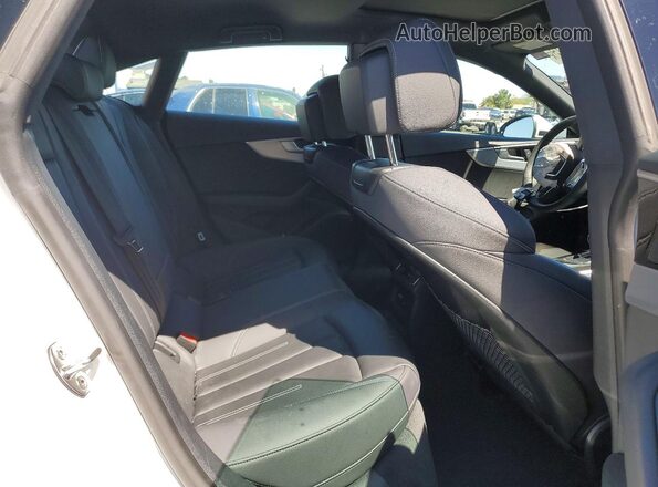 WAUDACF59SA006151 2025 AUDI A5 White Vista de los asientos traseros