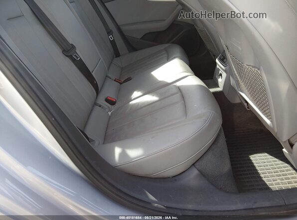 WAUDNAF45JA036990 2018 AUDI A4 Silver VIN կոդի պիտակի տեսք