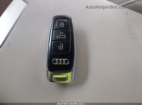 WAUE8AF25LN085516 2020 AUDI A6 Белый 