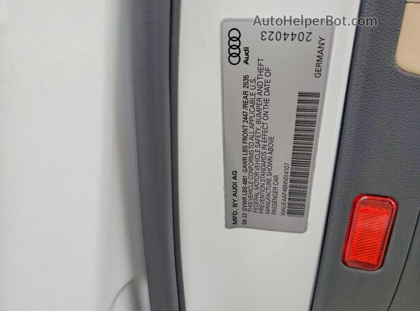 WAUEAAF46NN014107 2022 AUDI OTHER White Vista del compartimento del motor