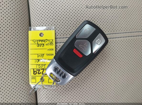 WAUEAAF49MA018920 2021 AUDI A4 Red Vista del salpicadero