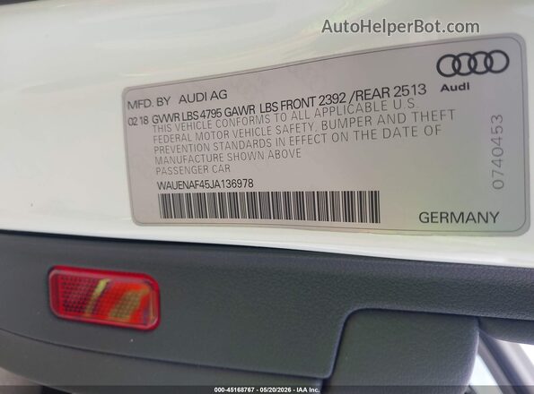 WAUENAF45JA136978 2018 AUDI A4 White ძრავის განყოფილების ხედი