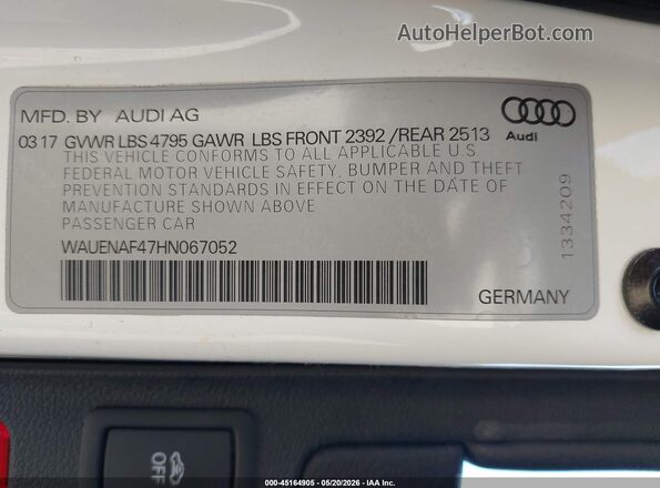WAUENAF47HN067052 2017 AUDI A4 White ძრავის განყოფილების ხედი