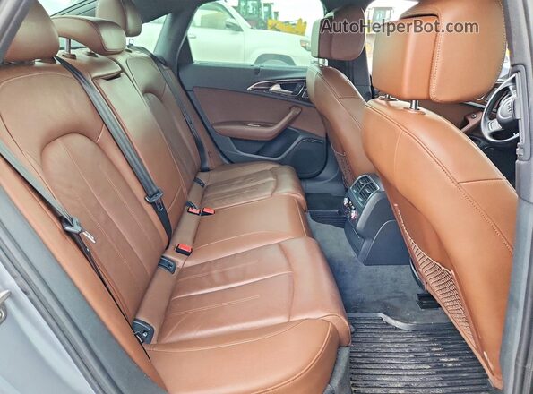 WAUF2BFC5HN048428 2017 AUDI A6 Silver Vista de los asientos traseros