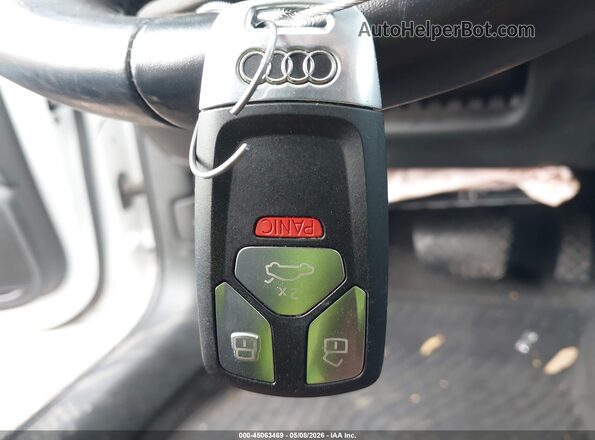 WAUGMAF48KN010877 2019 AUDI OTHER White Вид панелі приладів